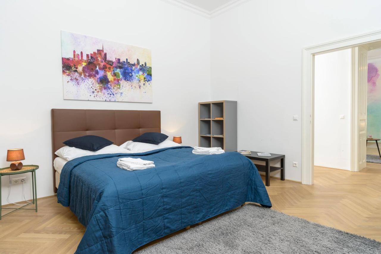 Senator Suite Stephansplatz By Ichbucheat Wenen Buitenkant foto