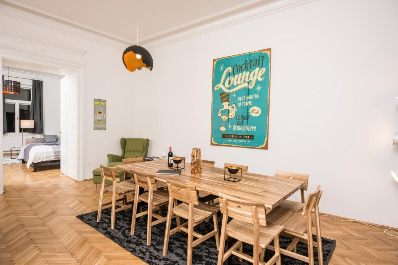 Senator Suite Stephansplatz By Ichbucheat Wenen Buitenkant foto