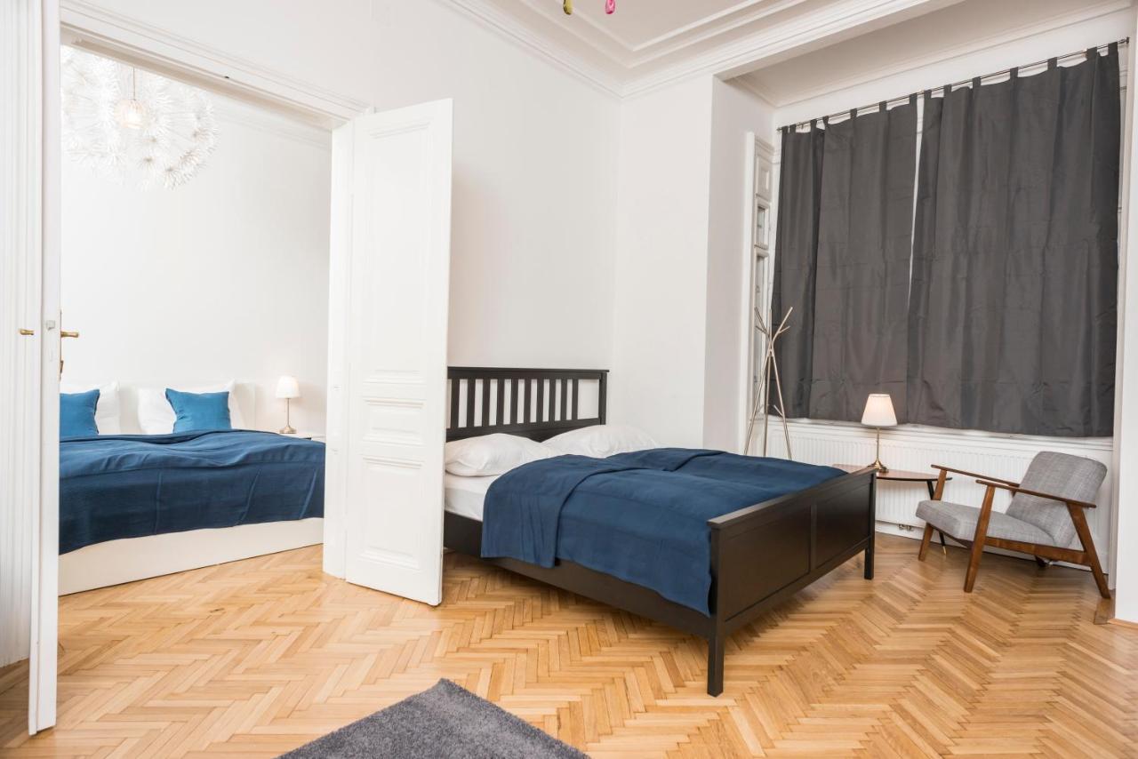 Senator Suite Stephansplatz By Ichbucheat Wenen Buitenkant foto