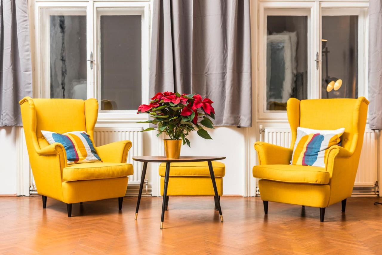 Senator Suite Stephansplatz By Ichbucheat Wenen Buitenkant foto